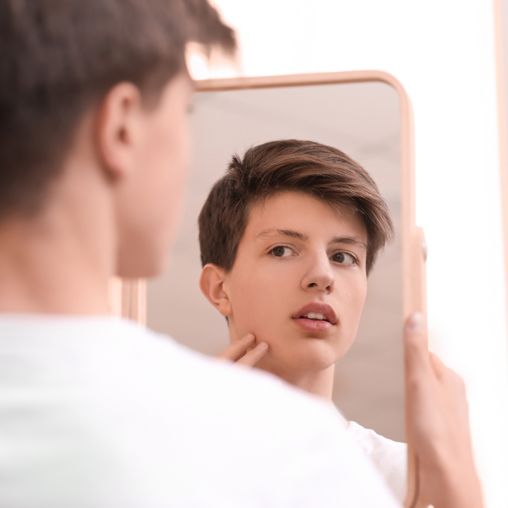 Tips in Finding the Right Facial Cleanser for Teenager